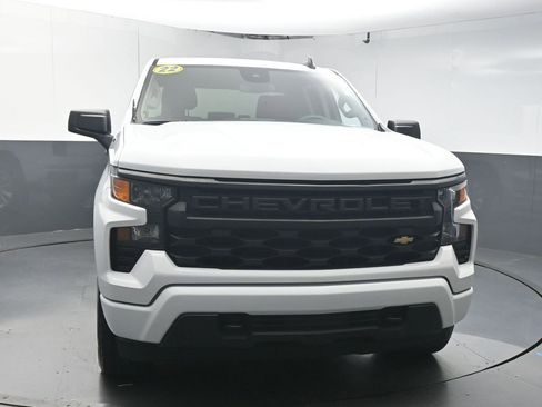 Used 2022 Chevrolet Silverado 1500 Custom AWD/4WD image 3