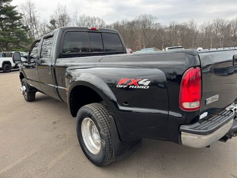 Used 2005 Ford F350 XLT image 10