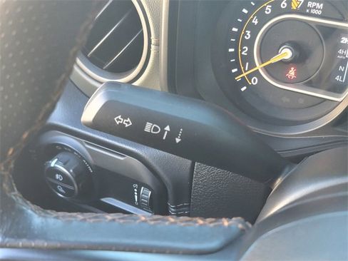 Used 2024 Jeep Gladiator Mojave image 36