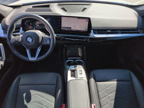 Used 2025 BMW X1 xDrive28i w/ Technology Package image 29