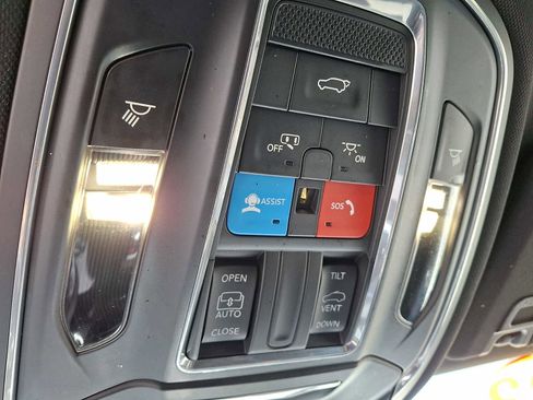 Used 2023 Jeep Grand Cherokee L Laredo AWD/4WD image 30