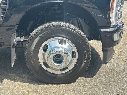New 2026 Ford F350 Platinum w/ Platinum Plus Package AWD/4WD image 12