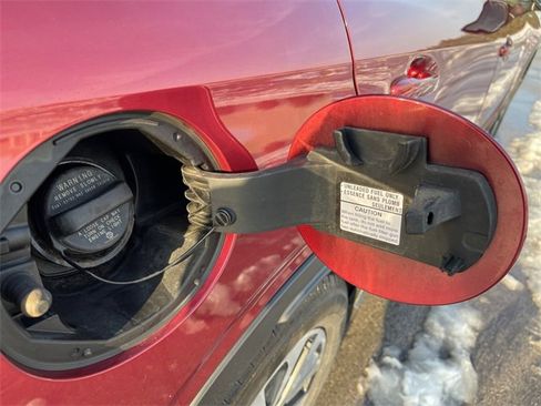 Used 2020 Subaru Outback Premium w/ Popular Package #1 image 16