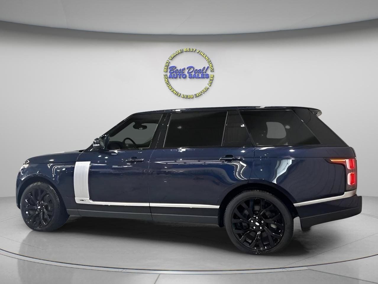 Used 2019 Land Rover Range Rover Long Wheelbase Supercharged AWD/4WD image 3