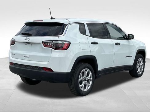 New 2025 Jeep Compass Sport image 7