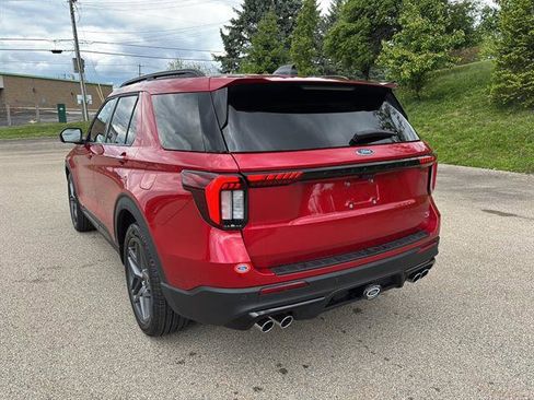 New 2026 Ford Explorer ST w/ Sun And Sound Package AWD/4WD image 2