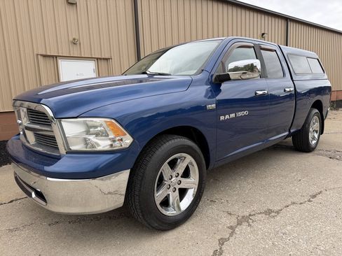 Used 2011 RAM 1500 Big Horn AWD/4WD image 3