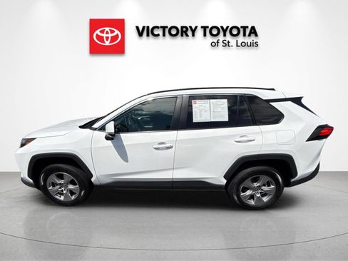 Used 2025 Toyota RAV4 XLE FWD image 6