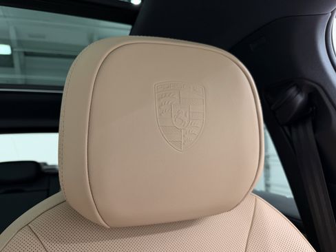 New 2026 Porsche Cayenne S image 34