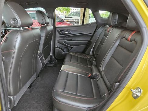 Used 2024 Chevrolet Trax RS w/ Driver Confidence Package FWD image 15