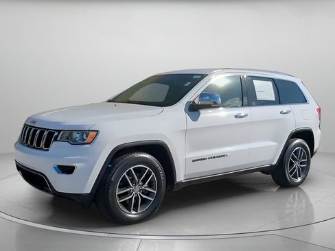 Used 2018 Jeep Grand Cherokee Limited image 12