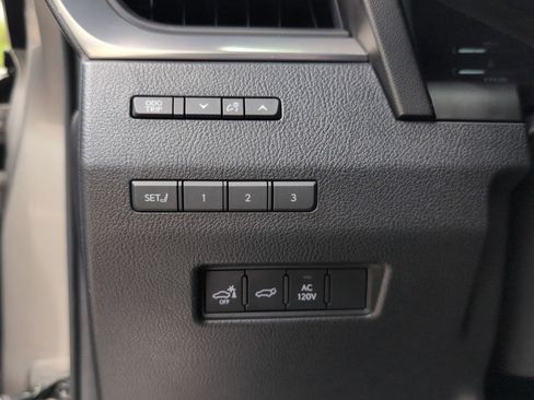 Used 2024 Lexus GX 550 w/ Accessory Package (Z1) AWD/4WD image 20