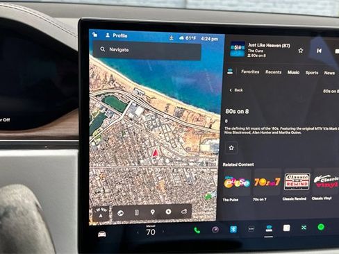 Used 2022 Tesla Model S image 23