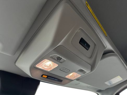 New 2025 Ford Transit 250 148 Medium Roof Extended AWD image 18