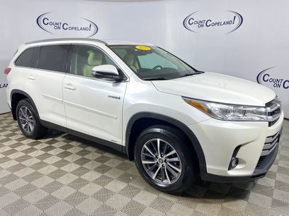 Used 2019 Toyota Highlander XLE