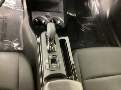 Used 2023 Toyota Prius LE FWD image 16