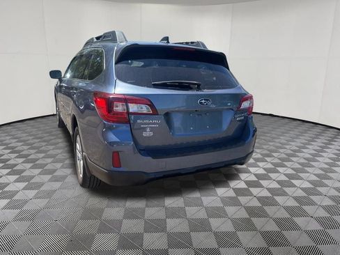 Used 2017 Subaru Outback 2.5i Premium AWD/4WD image 14