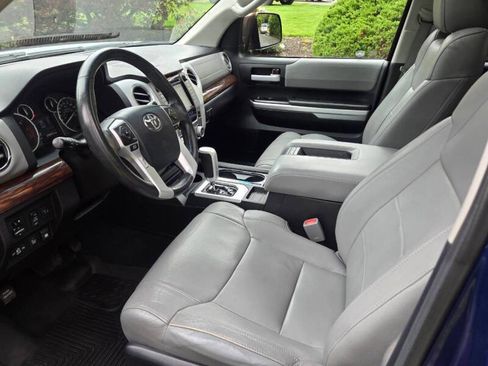 Used 2014 Toyota Tundra Limited w/ Limited Premium Package AWD/4WD image 2