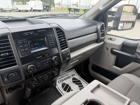Used 2019 Ford F350 XL w/ Power Equipment Group AWD/4WD image 13