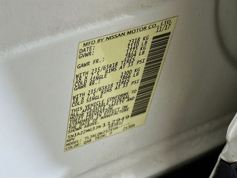 Used 2018 Nissan Murano SV image 12