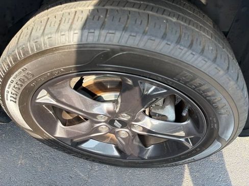 Used 2018 Dodge Journey Crossroad AWD/4WD image 9