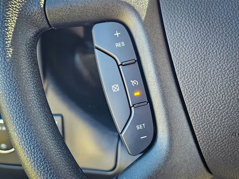 New 2025 GMC Savana 2500 w/ Driver Convenience Package image 18