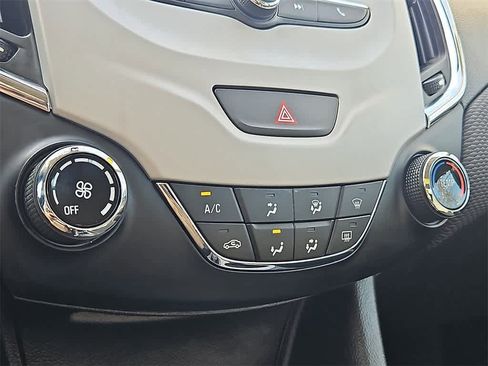 Used 2017 Chevrolet Cruze LS image 12