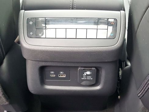 Used 2023 Nissan Pathfinder Platinum w/ Cargo Package image 15