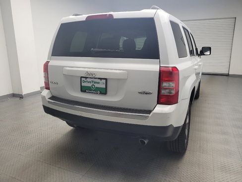 Used 2016 Jeep Patriot High Altitude image 7
