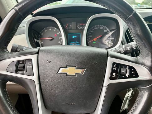 Used 2017 Chevrolet Equinox LT w/ Convenience Package FWD image 15