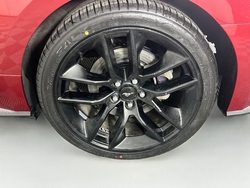 Used 2017 Ford Mustang GT Premium RWD image 11