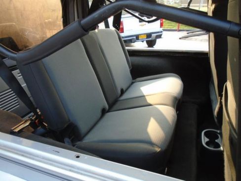 Used 2005 Jeep Wrangler Unlimited AWD/4WD image 22