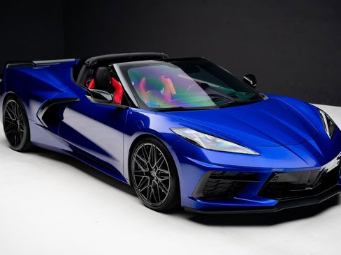 Used 2020 Chevrolet Corvette Stingray Premium Cpe w/ 3LT Preferred Equipment Group image 40