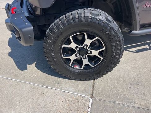 Used 2020 Jeep Wrangler Unlimited Rubicon image 25