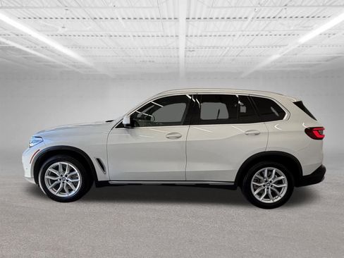 Used 2023 BMW X5 xDrive40i w/ Premium Package AWD/4WD image 2