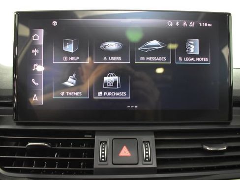 Used 2023 Audi Q5 2.0T Premium w/ Convenience Package AWD/4WD image 20