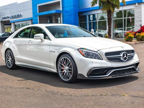 Used 2015 Mercedes-Benz CLS 63 AMG S-Model w/ Premium Package II image 6