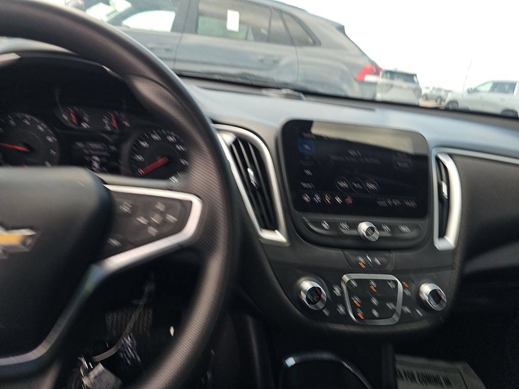 Used 2022 Chevrolet Malibu LT FWD image 11