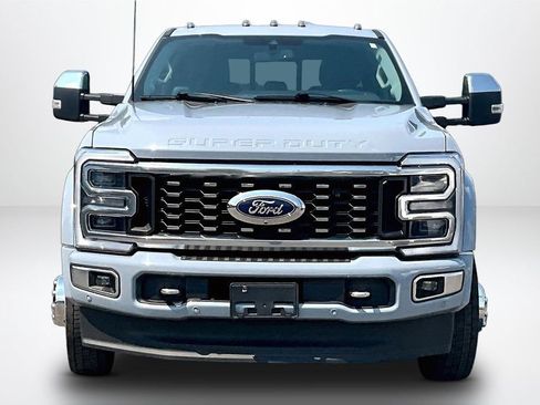 Used 2024 Ford F450 Limited w/ FX4 Off-Road Package AWD/4WD image 2
