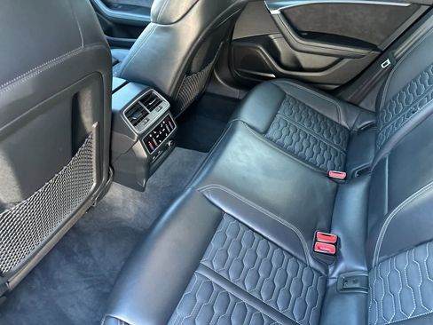 Used 2021 Audi RS 7 Sportback w/ RS 7 Executive Package image 4
