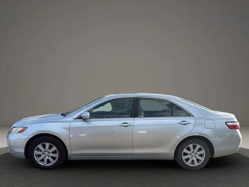 Used 2008 Toyota Camry XLE image 11