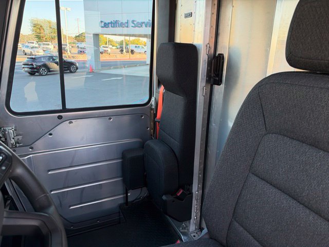 Used 2024 Chevrolet Brightdrop 600 w/ Commercial Equipment Package AWD/4WD image 18