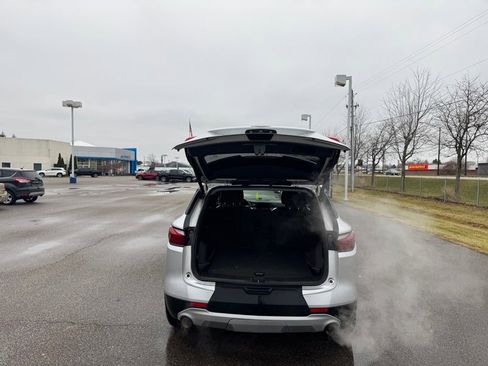 Used 2020 Chevrolet Blazer LT image 12