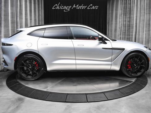Used 2022 Aston Martin DBX AWD/4WD image 45