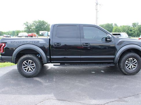 Used 2018 Ford F150 Raptor w/ Equipment Group 802A Luxury AWD/4WD image 16
