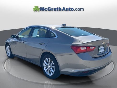 Used 2024 Chevrolet Malibu LT FWD image 3