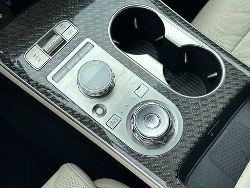 Used 2026 Genesis GV70 3.5T Sport Prestige image 28