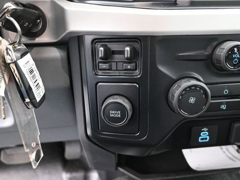 New 2026 Ford F350 XL w/ XL Driver Assist Package RWD image 15