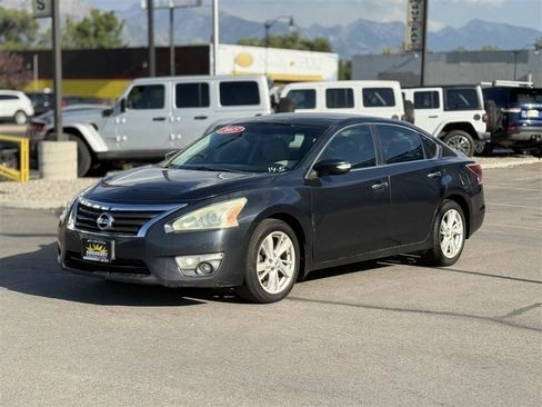 Used 2015 Nissan Altima 2.5 SL FWD image 3