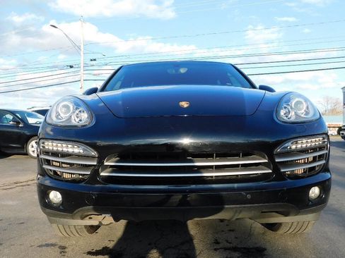 Used 2014 Porsche Cayenne Diesel Platinum Edition AWD/4WD image 3